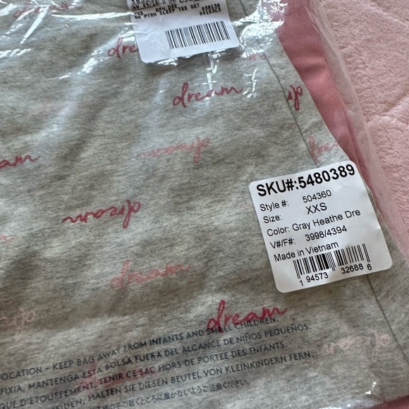 New lands ends pajamas - Picture 3 of 5